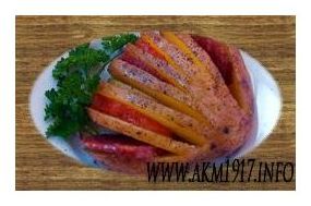 Картофельный веер с овощами и колбасой в фольге