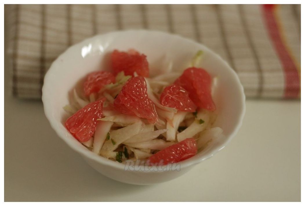 Салат из пекинской капусты с грейпфрутом